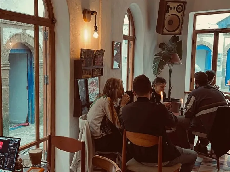 Café l'Esprit — Photo 4