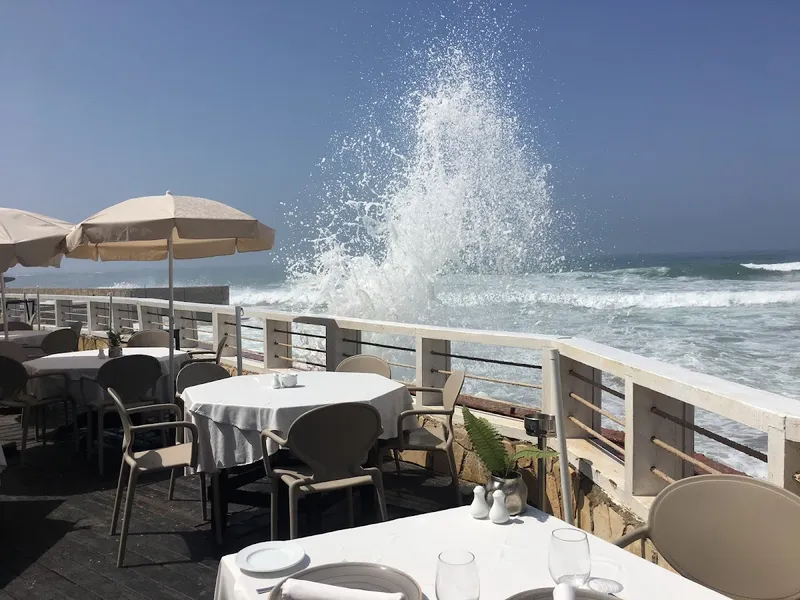 Le Pilotis — Photo 1